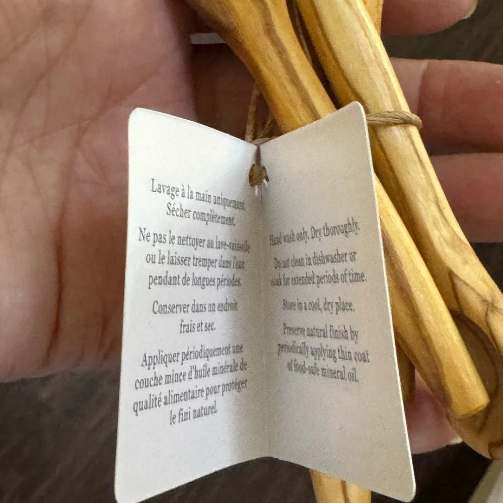 Williams Sonoma Olive Wood condiments Salt Spoons - Natural Wood set of 4